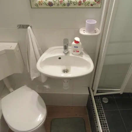 Lela Ii Apartment
